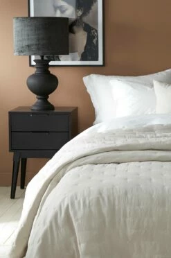 Möbler Ellos Home Sängbord Paul -Sängkläder Försäljning 2024 ell 1032609 03 De 02 M0018883