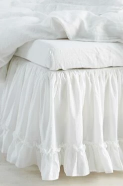 Textilier Ellos Home Sängkappa Juliette Frill Höjd 45 Cm