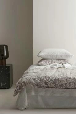 Textilier Ellos Home Påslakanset Carmelia Flower I Kammad Bomullspercale, 2 Eller 3 Delar -Sängkläder Försäljning 2024 ell 1609950 01 Fm M0043815