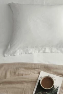 Textilier Ellos Home Örngott Edessa I Tvättad Bomullssatin 7 Textilier Ellos Home Örngott Edessa I Tvättad Bomullssatin -Sängkläder Försäljning 2024 ell 1631969 04 Fm M0060237