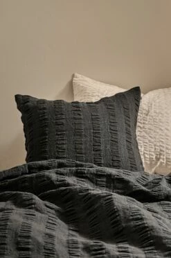 Textilier Ellos Home Kuddfodral Kiyoko -Sängkläder Försäljning 2024 ell 1679314 02 Fm M0074018