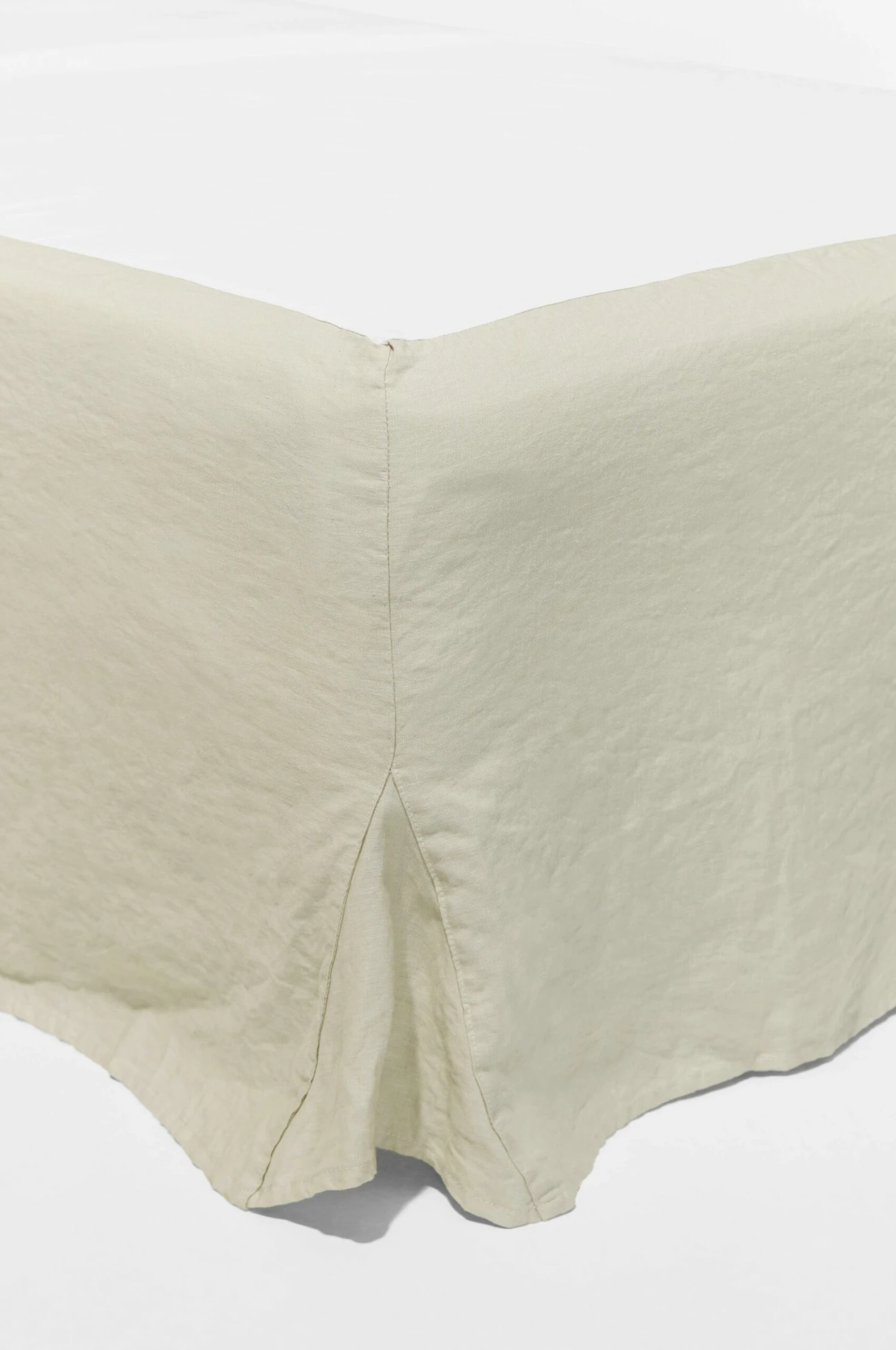 Textilier Pastill Viola Sängkappa I Franskt Lin Höjd 45 Cm 3 Textilier Pastill Viola Sängkappa I Franskt Lin Höjd 45 Cm