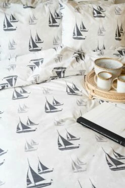 Textilier Borganäs Of Sweden 2-Dels Set Marina 7 Textilier Borganäs Of Sweden 2-Dels Set Marina -Sängkläder Försäljning 2024 hom 1718142 01 De 01