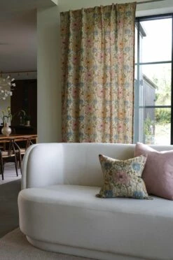 Textilier Svanefors Kuddfodral Flore 45x45 Cm -Sängkläder Försäljning 2024 hom 1725207 01 De 01