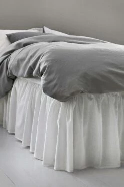 Textilier Jotex ZACK Volangsängkappa 45 Cm - Ekologisk