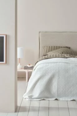 Textilier Jotex DINNY överkast - Enkelsäng 180x260 Cm 7 Textilier Jotex DINNY överkast - Enkelsäng 180x260 Cm -Sängkläder Försäljning 2024 jot 1641412 01 Fm M0052128